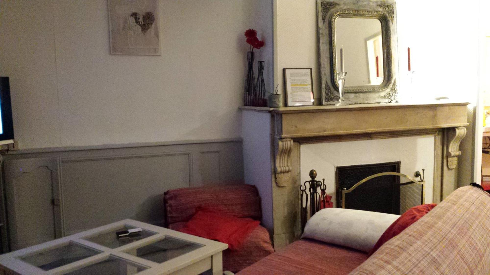 Coquet Studio En Mezzanine Nuit Pour 2 Personnes Saint-Girons  Exterior foto